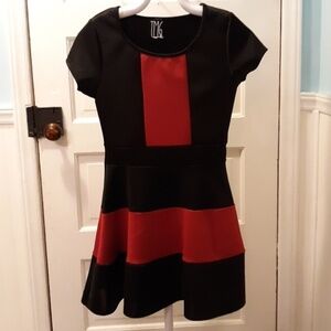 TMG red black dress medium